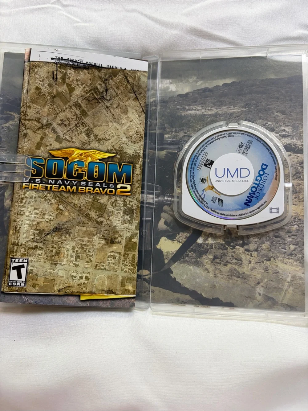 Sony PSP SOCOM Fireteam Bravo 2 – Black, Gold & Camouflage